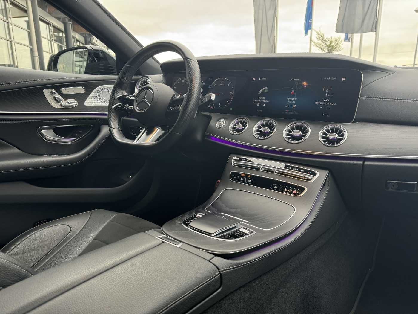 Fahrzeugabbildung Mercedes-Benz CLS 400d AMG+Burmester+AirM+360+ Memory+Night