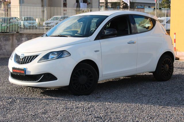 Другие Lancia Ypsilon Tua A SOLI 142€ al mese