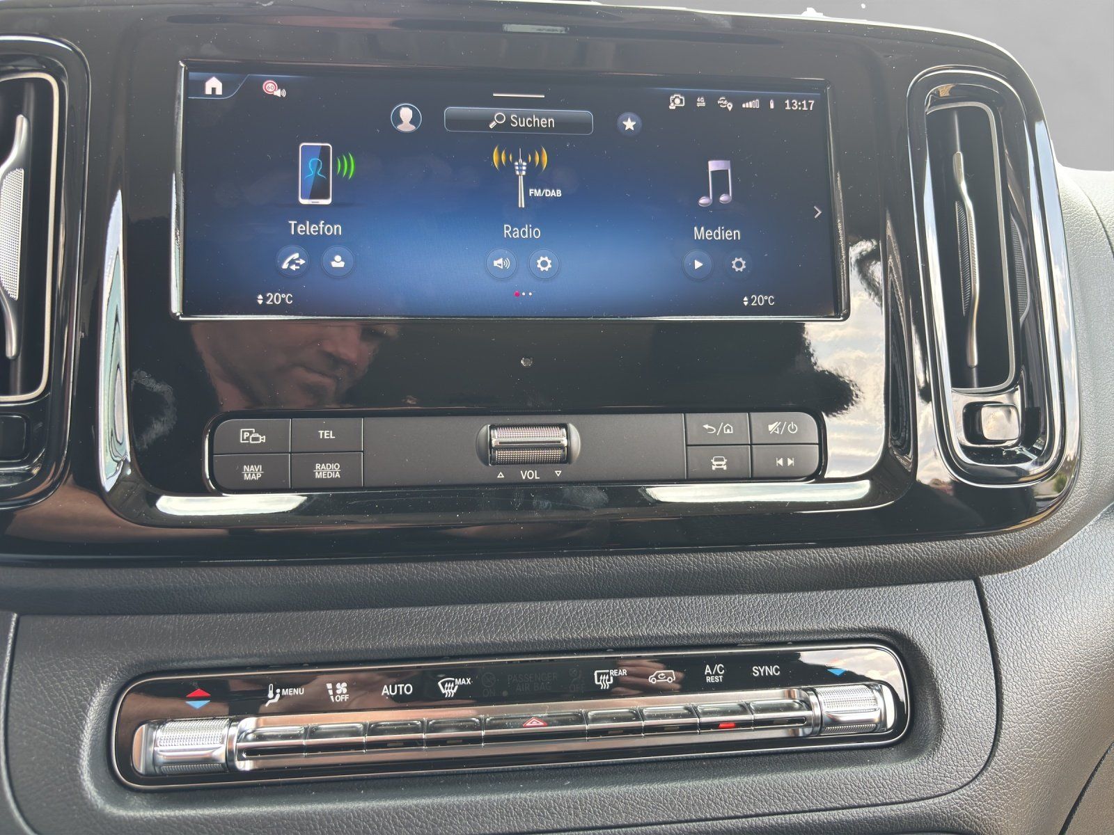 Fahrzeugabbildung Mercedes-Benz Vito 116 CDI Tourer PRO Lang