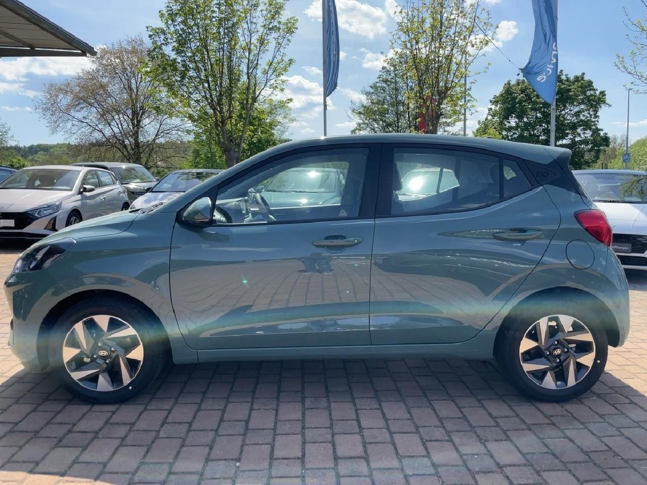 Fahrzeugabbildung Hyundai i10 Trend