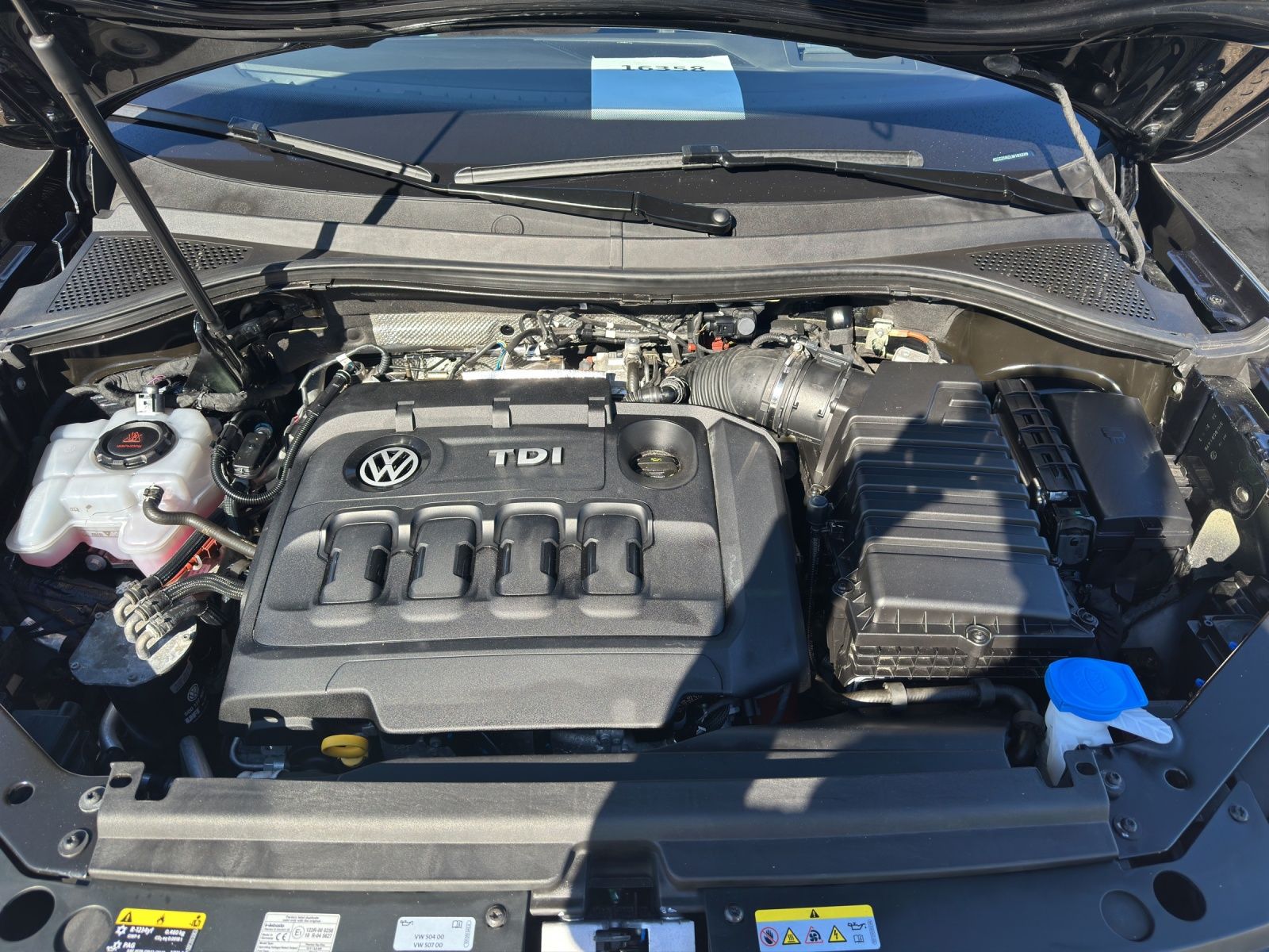 Fahrzeugabbildung Volkswagen Tiguan Allspace Highline TDI DSG 4M LED LEDER 7-