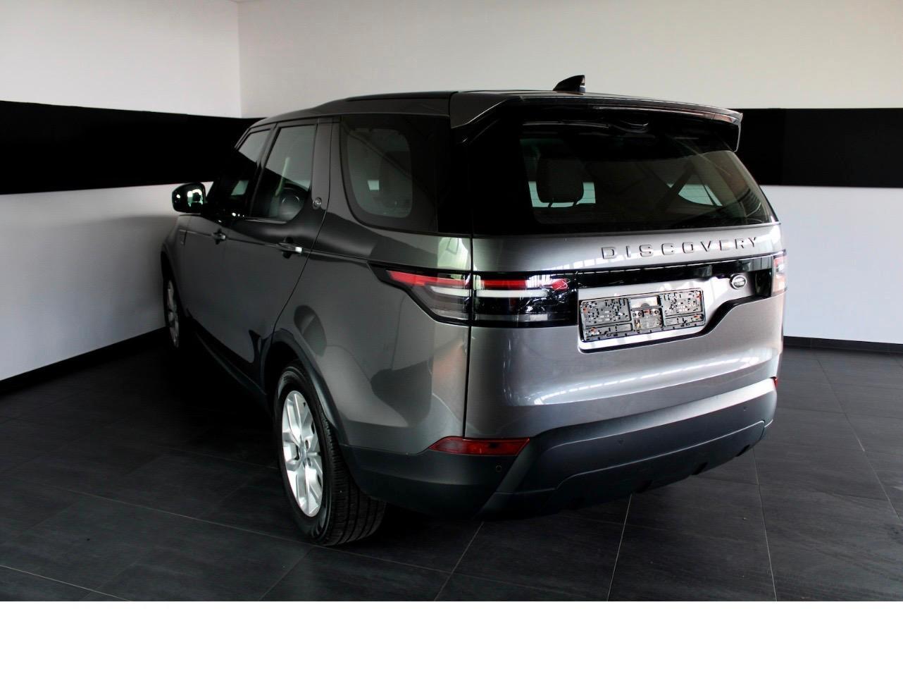 Land Rover Discovery 5 S TD4 7-S. NAVI SHZ LUFTFEDERUNG