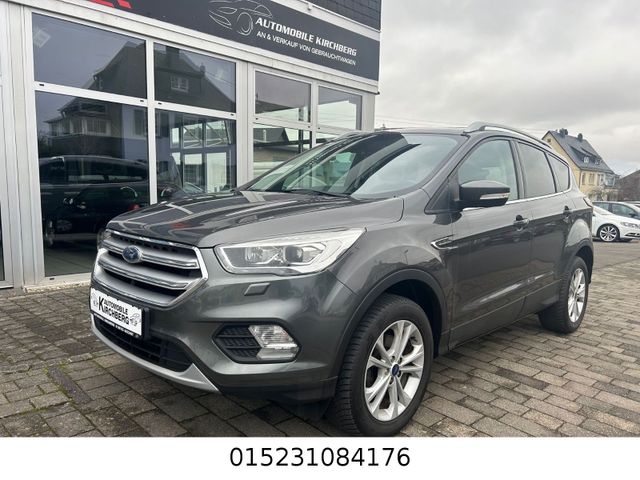 Ford Kuga Titanium+Panorama+Teilleder+Bi-Xenon+Navi+.