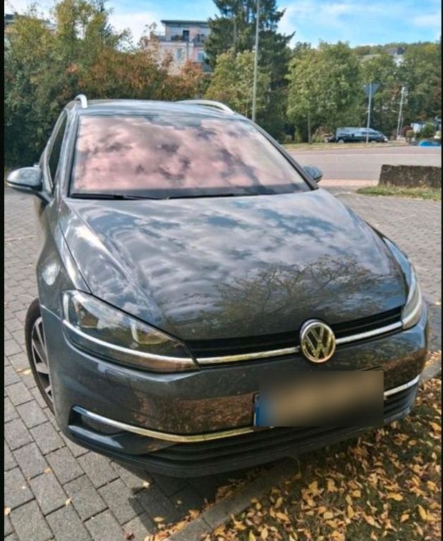 Image of Volkswagen Golf