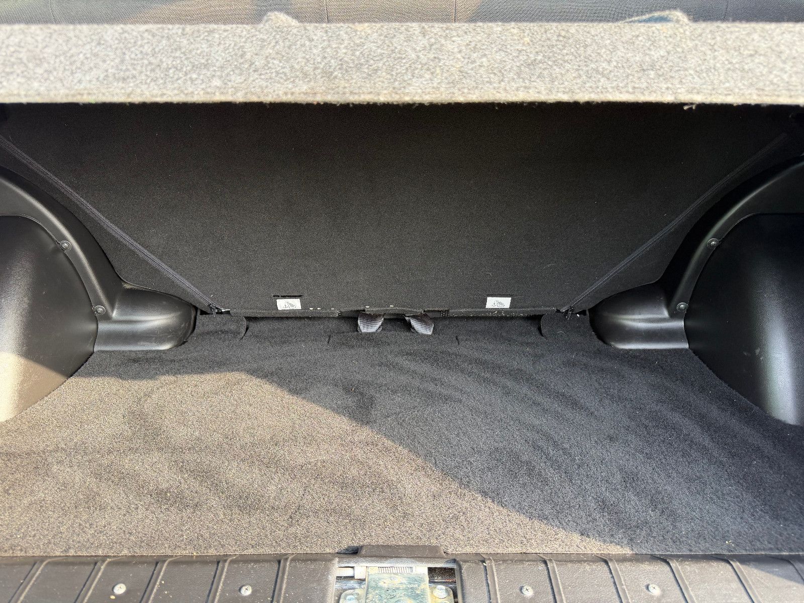 Fahrzeugabbildung Lada Niva "PREMIUM PLUS", KLIMA! SITZHEIZ.! ab SOFORT