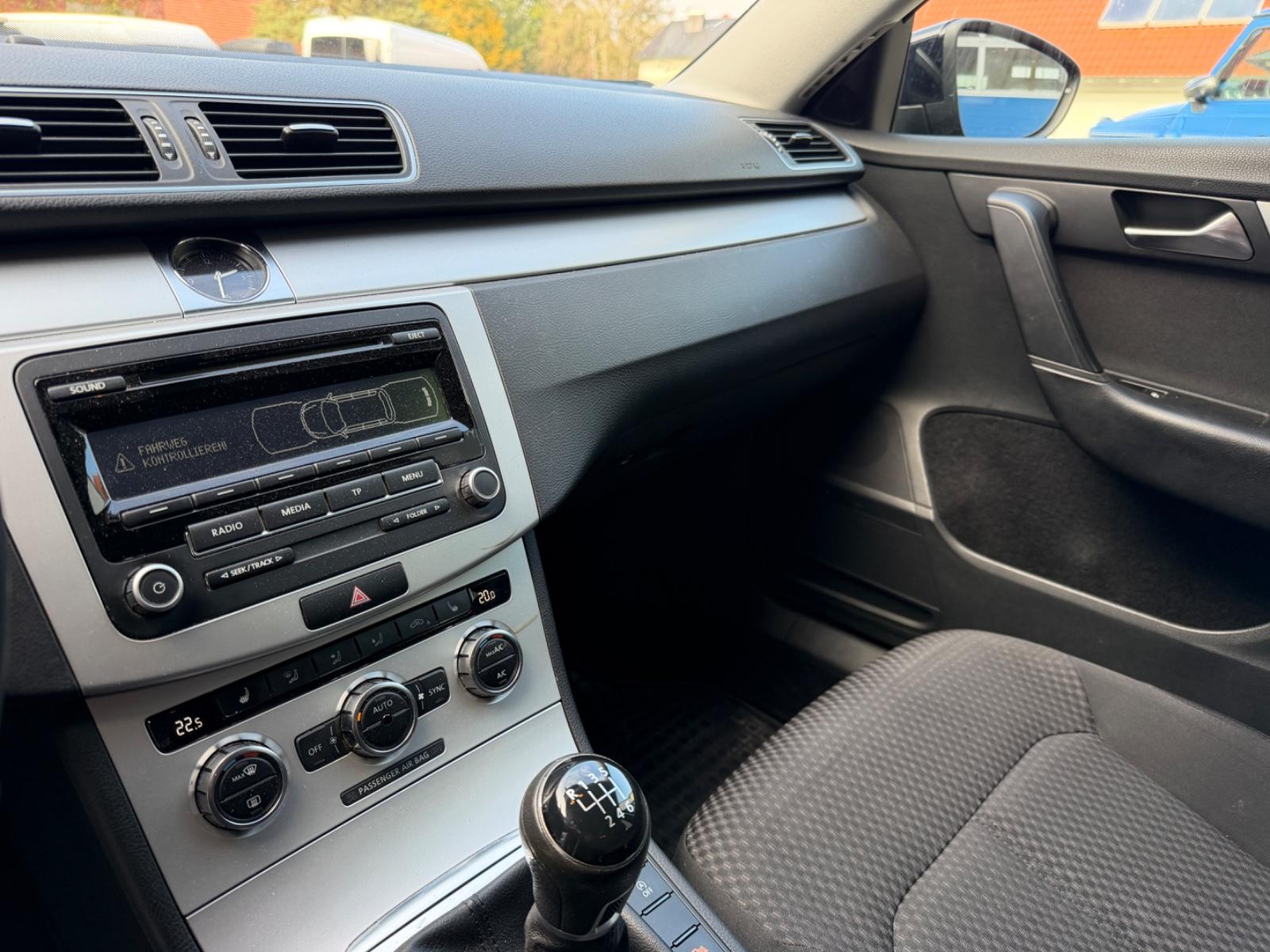 Volkswagen Passat 2013 — photo 6