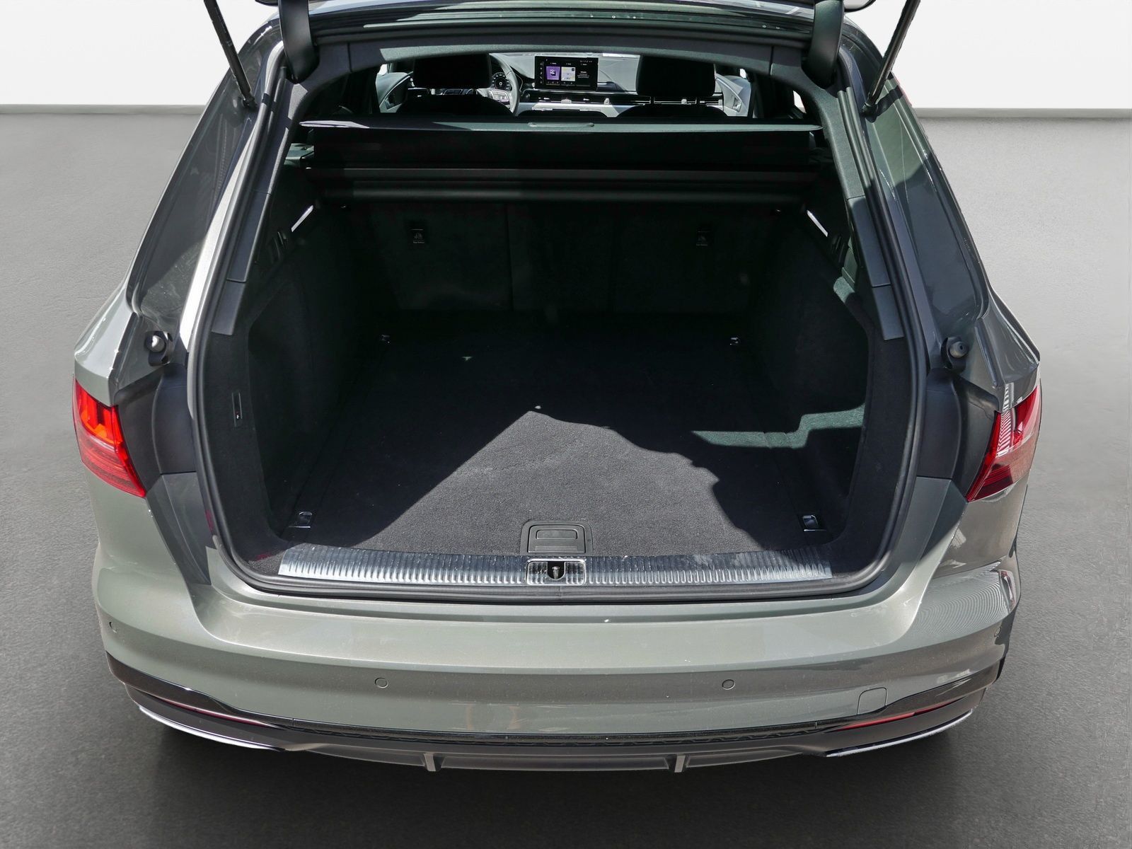 Audi A4 - Bild 11