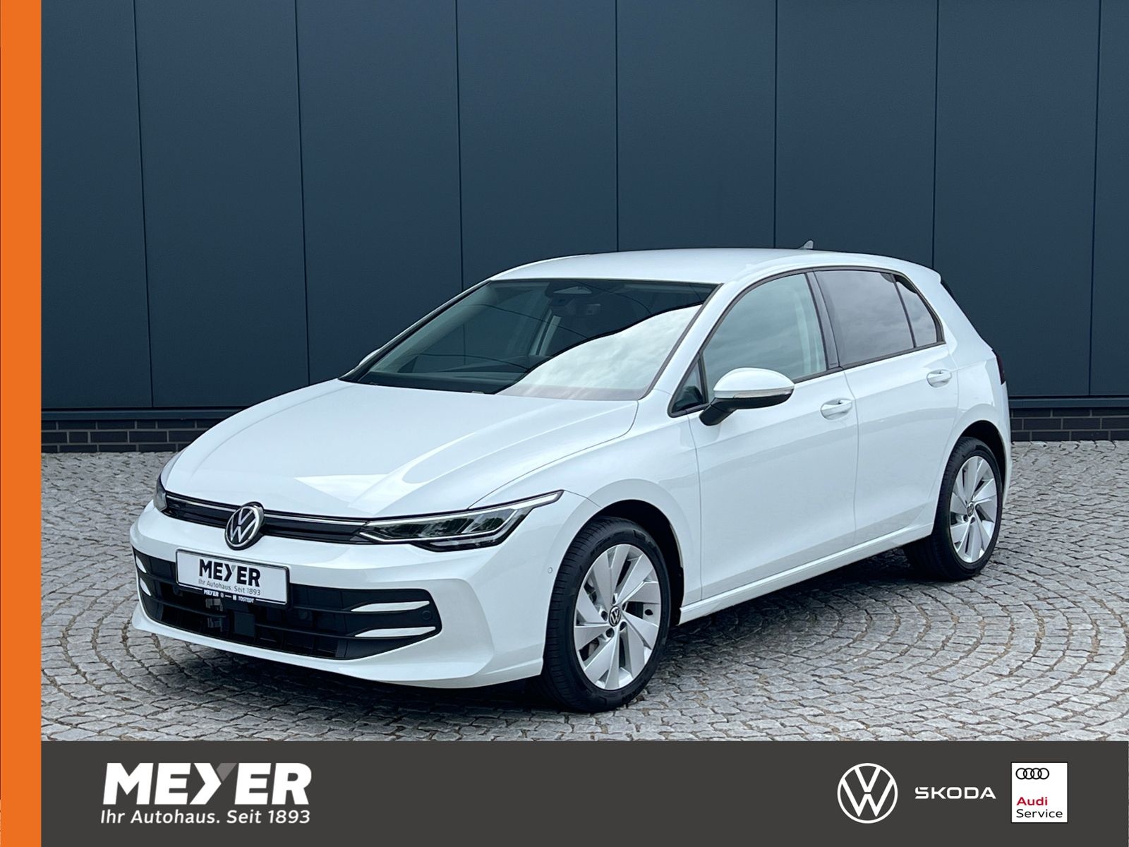 Fahrzeugabbildung Volkswagen Golf VIII Life 1.5 eTSI DSG *LED, ACC, Kamera, 1