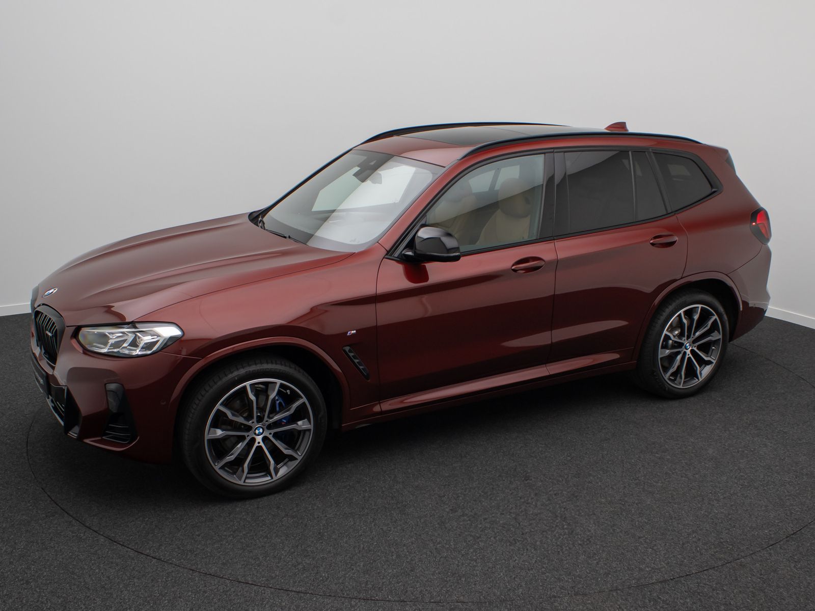 Fahrzeugabbildung BMW X3 M40d Panorama Kamera DAB H/K AHK Komfort 20"