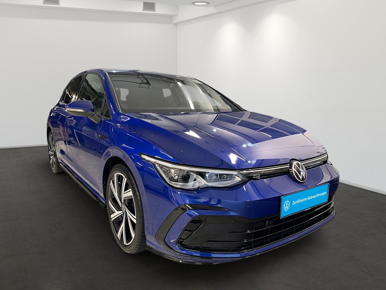 Volkswagen Golf VIII 1.5 TSI R-Line *AHK*PARKSENSOR*LED*