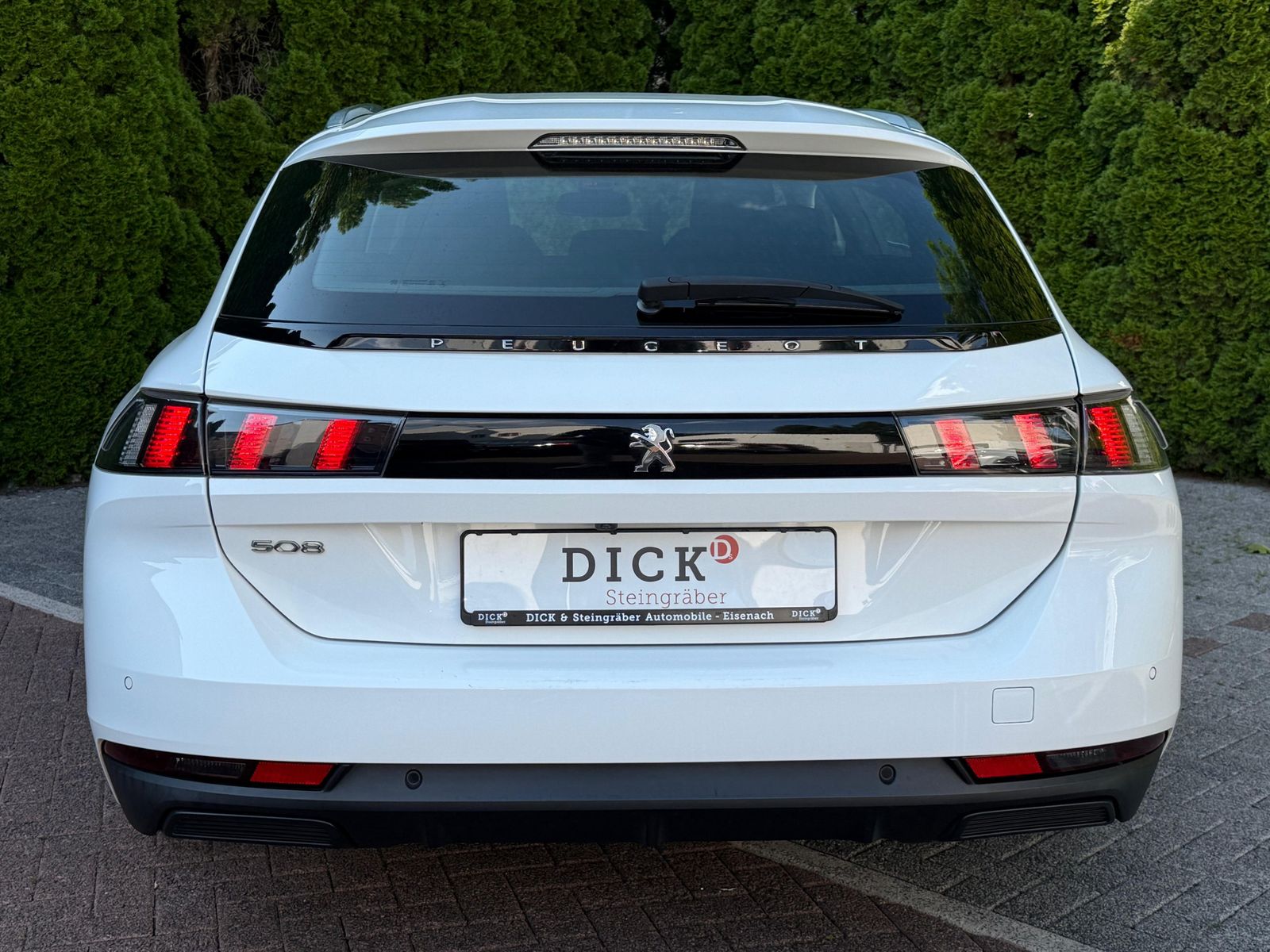 Fahrzeugabbildung Peugeot 508 1.5 Blue-HDI Active NAV+SHZ+KAM180°+TEMP+MFL