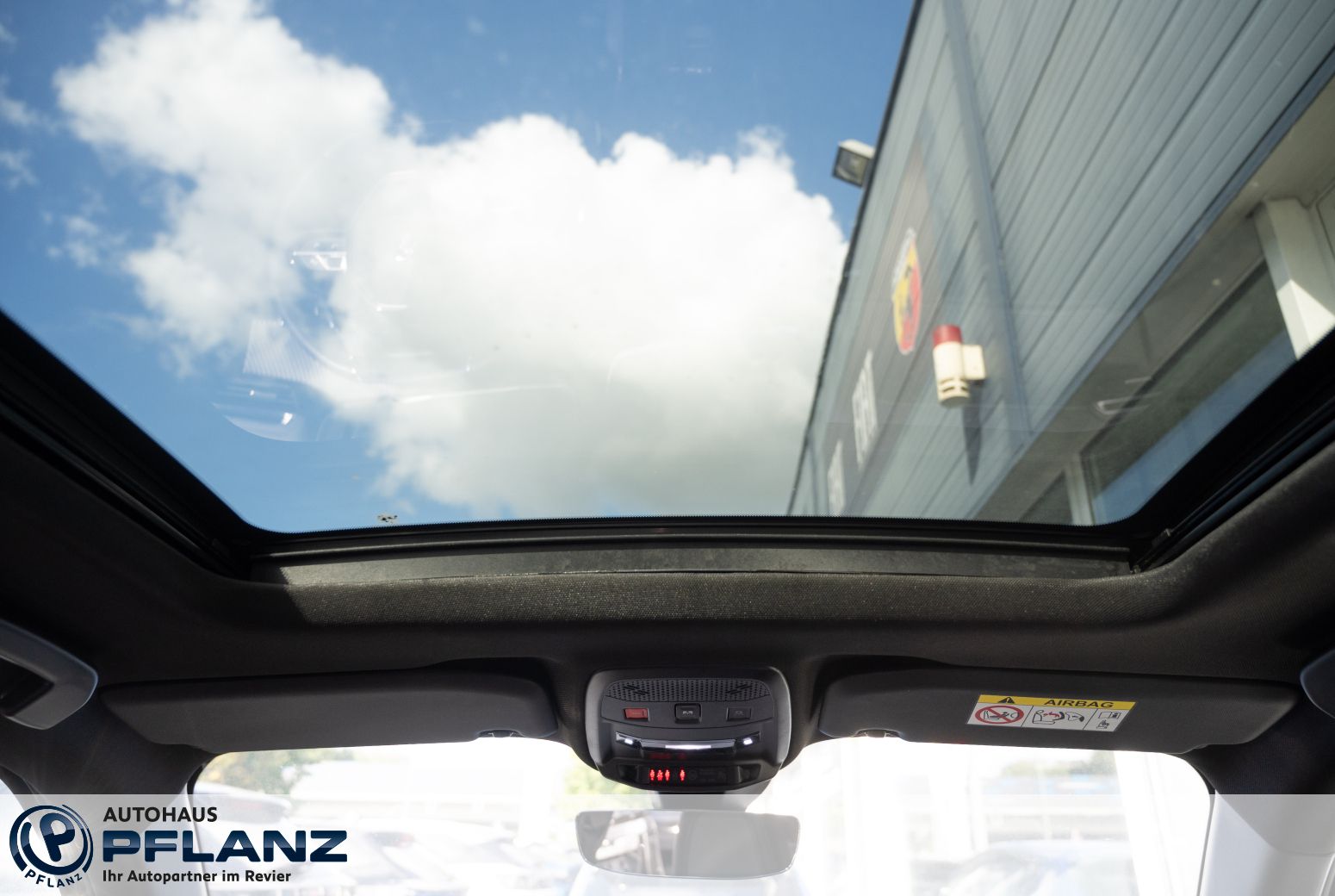 Peugeot 2008 - Bild 4