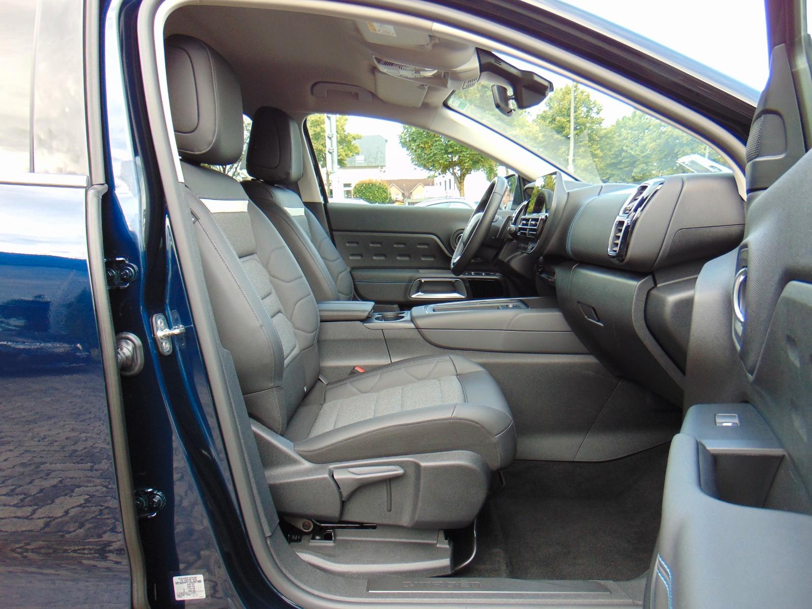 Citroën C5 Aircross Plus Hybrid 145 ë-DSC6
