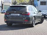 BMW 318i Rückfahrkamera LED 17" - BMW 318 in Bonn