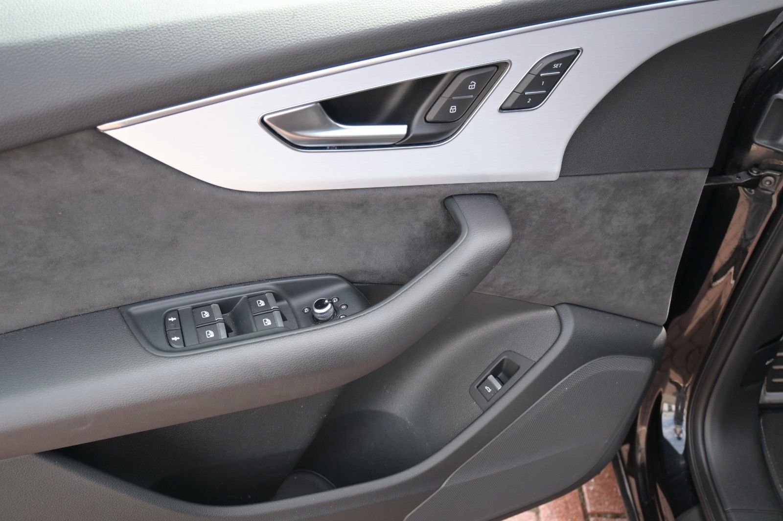 Fahrzeugabbildung Audi SQ7**Mietkauf** TDI*MASS*LUFT*360°*PANO