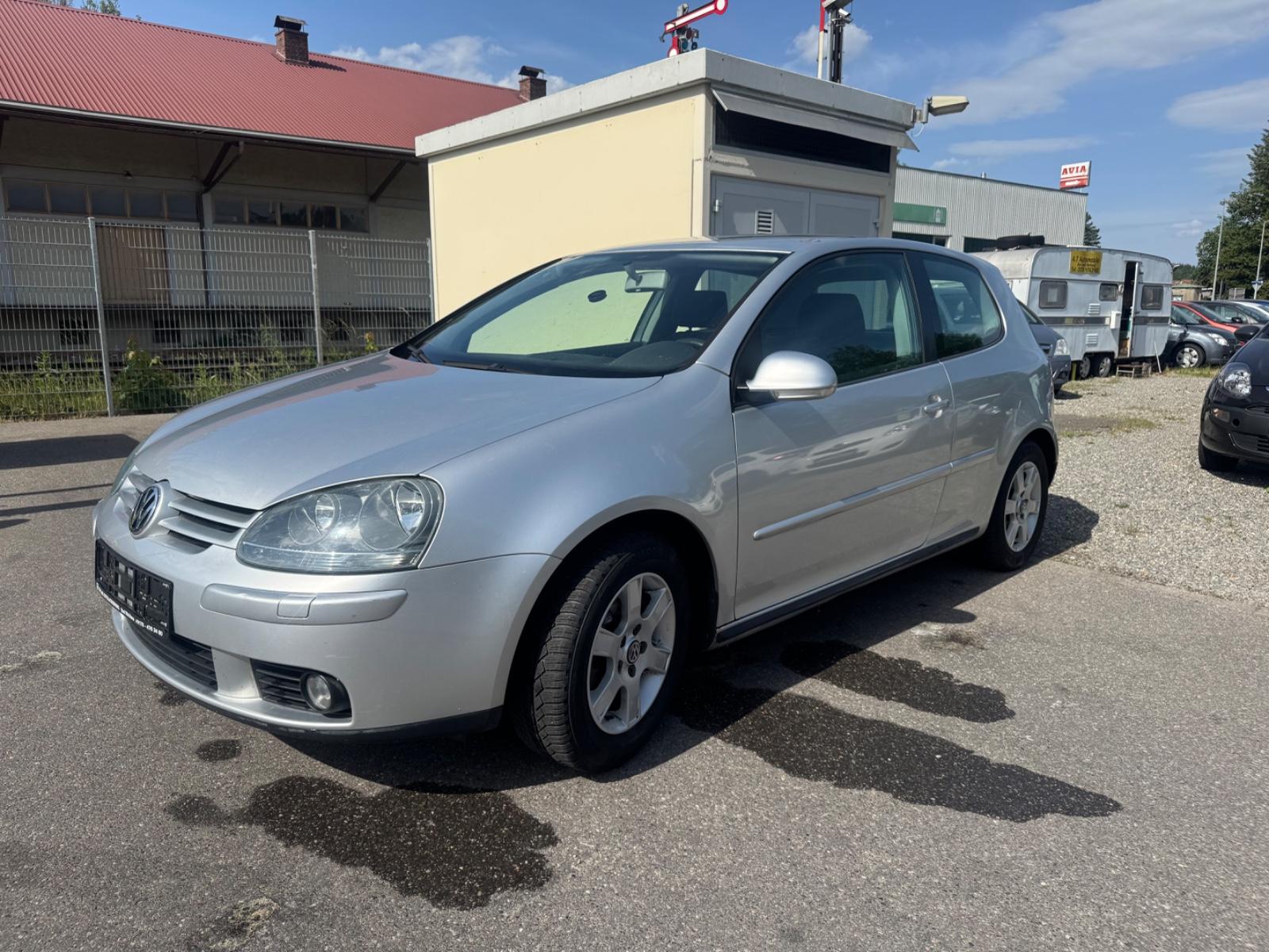 Volkswagen Golf V Lim. Sportline  TÜV -02/2028