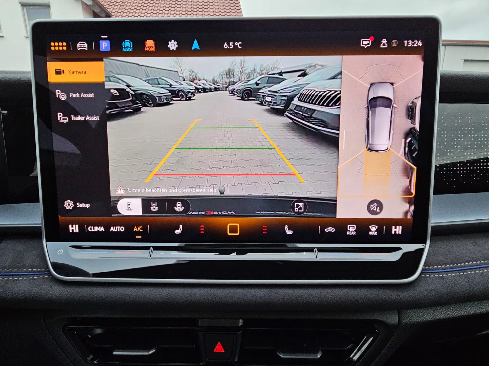 Fahrzeugabbildung Volkswagen Tayron 2.0 TDI 4M R-Line BLACK*7Si*MATRIX*PANO