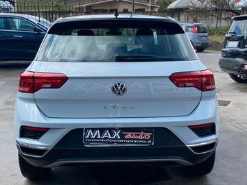Volkswagen T-Roc - 11