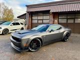 Dodge 5,7 V8*AUTOMAT*SRT WIDEBODY*LED*LEDER*GARANTIE* - Dodge Challenger mit Benzin-Antrieb: Coupé, Leder