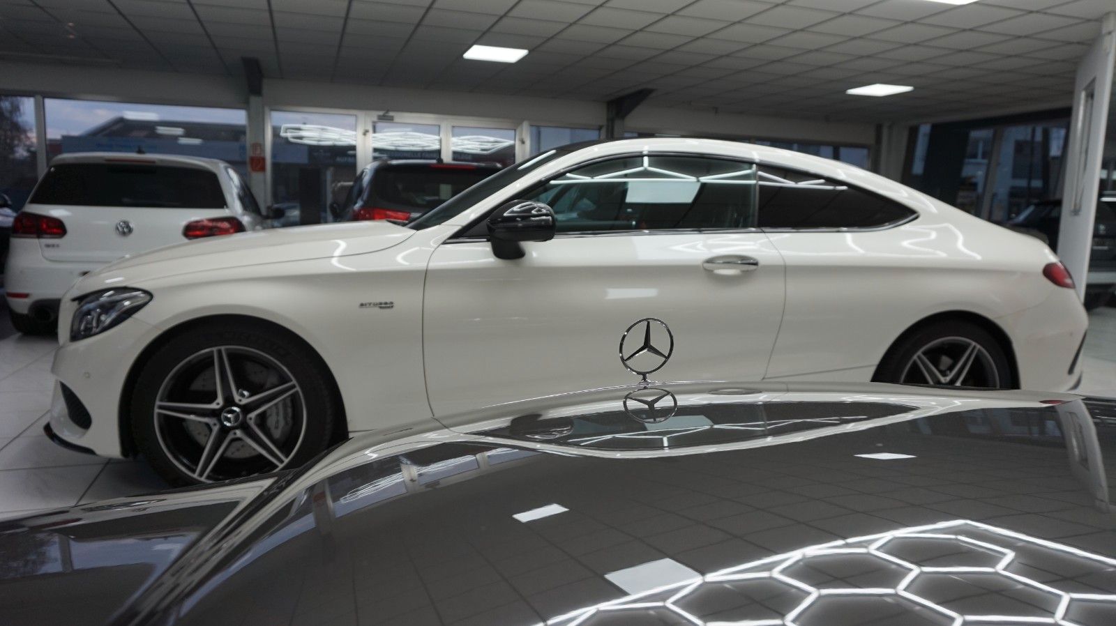 Fahrzeugabbildung Mercedes-Benz C 43 AMG C Coupe 4Matic Scheckheft gepflegt