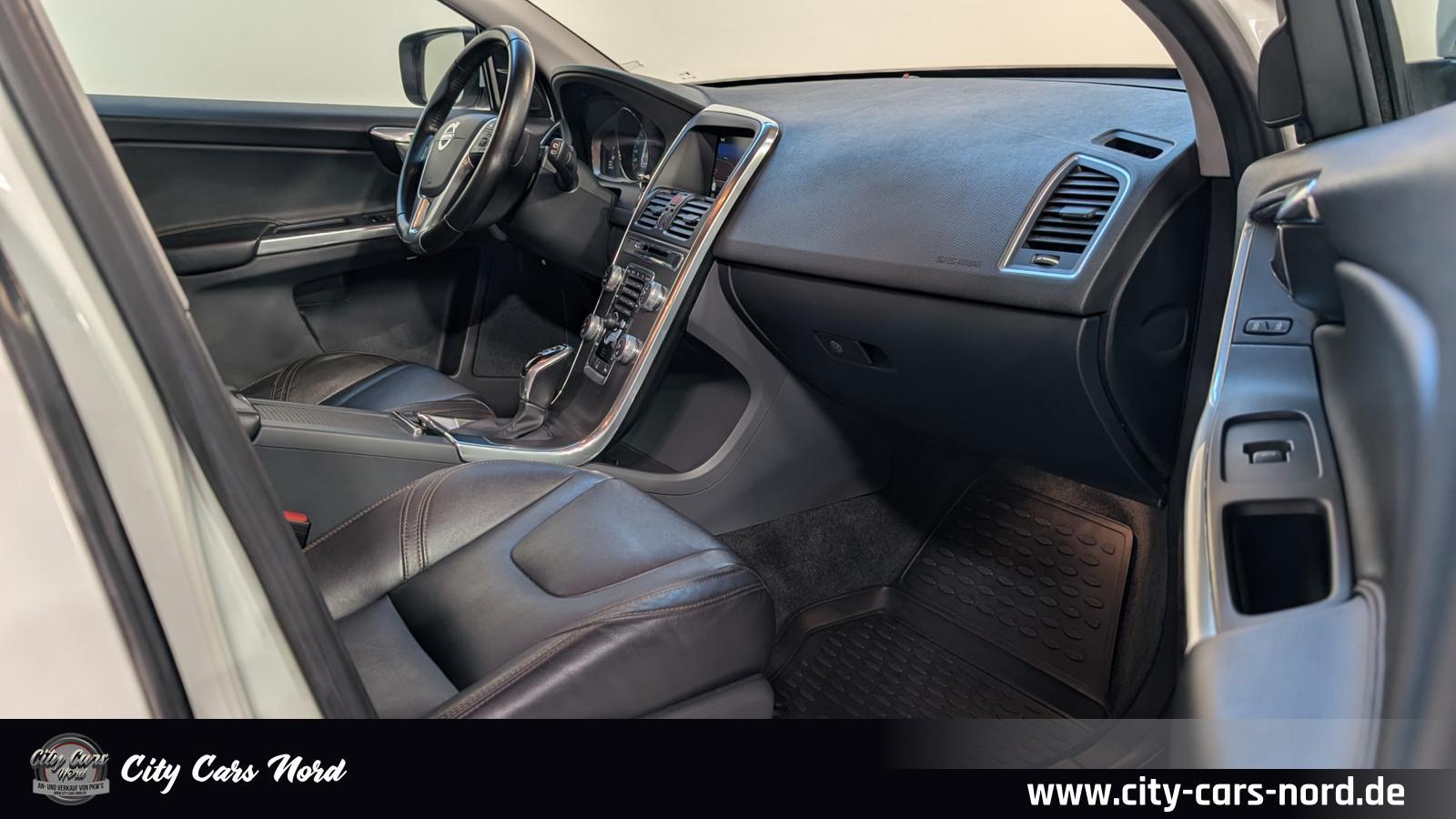 Volvo XC60 Summum AWD PANO+KAM+MEMORY