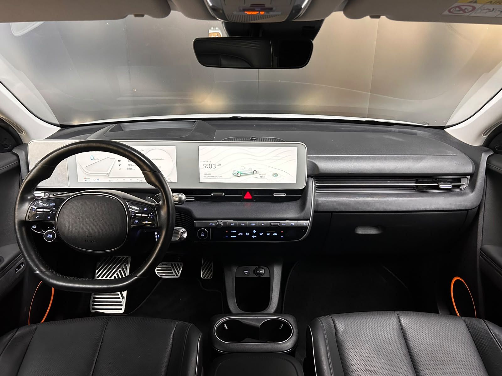 Fahrzeugabbildung Hyundai Ioniq 5 Uniq RELAX+LED+NAVI+BOSE+360+ACC+AHK+WP+