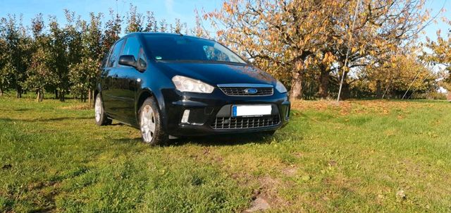 Ford C-Max Titanium