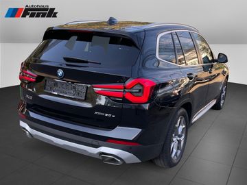 BMW X3 xDrive30e Head-Up HiFi DAB WLAN Pano.Dach