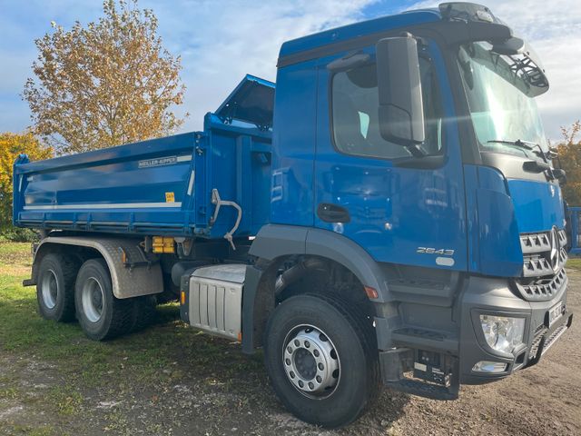 Mercedes-Benz Arocs  3-Achser  2643K 6x4