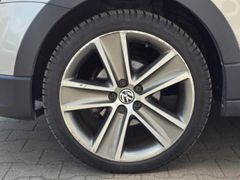 Fahrzeugabbildung Polo Cross V 1.2 TSI Automatik 1.Hand ERST 12.00