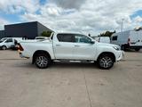 Toyota Hilux (Stock ID 46837) - weiße Toyota Hilux