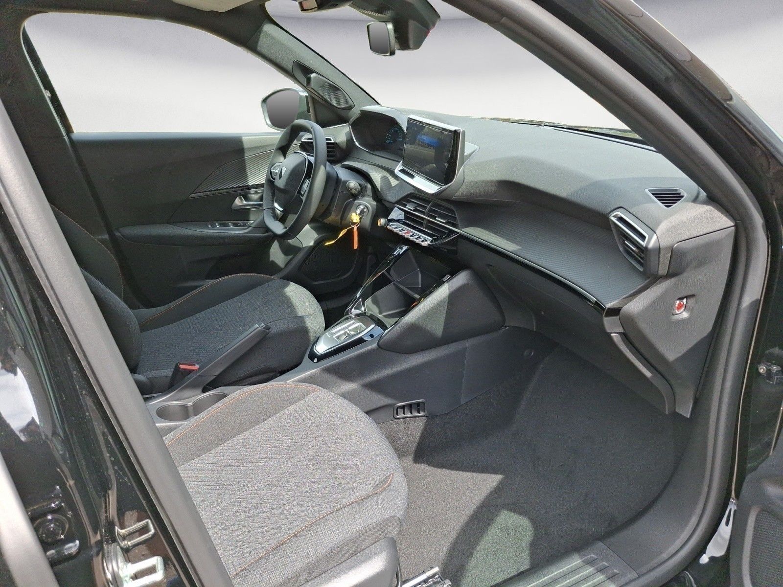 Peugeot 2008 - Bild 13