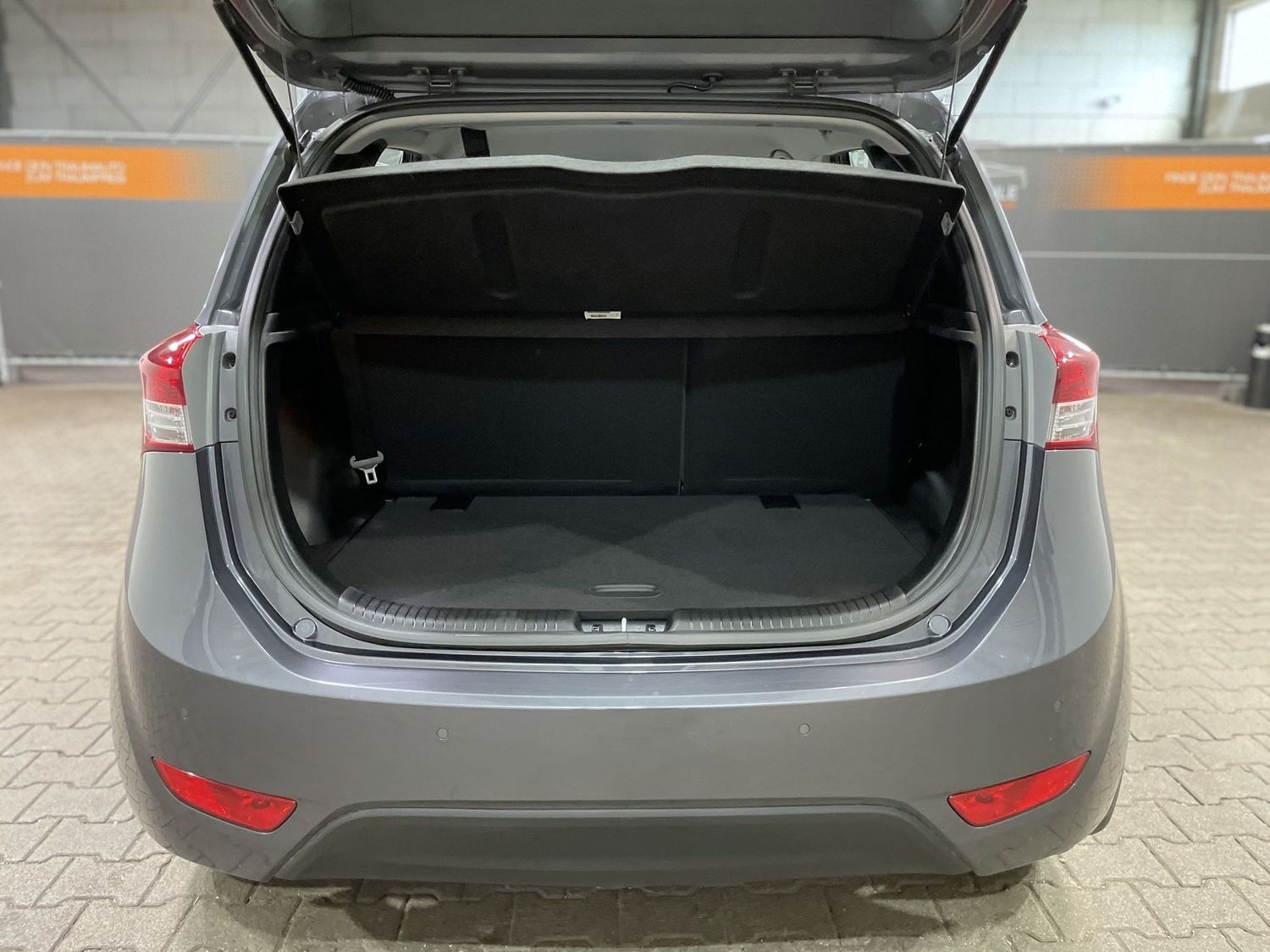 Fahrzeugabbildung Hyundai i20 I