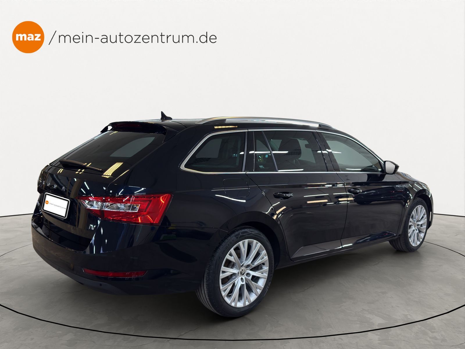 Fahrzeugabbildung SKODA Superb Combi 1.4 TSI Hybrid Ambition iV Alu Navi