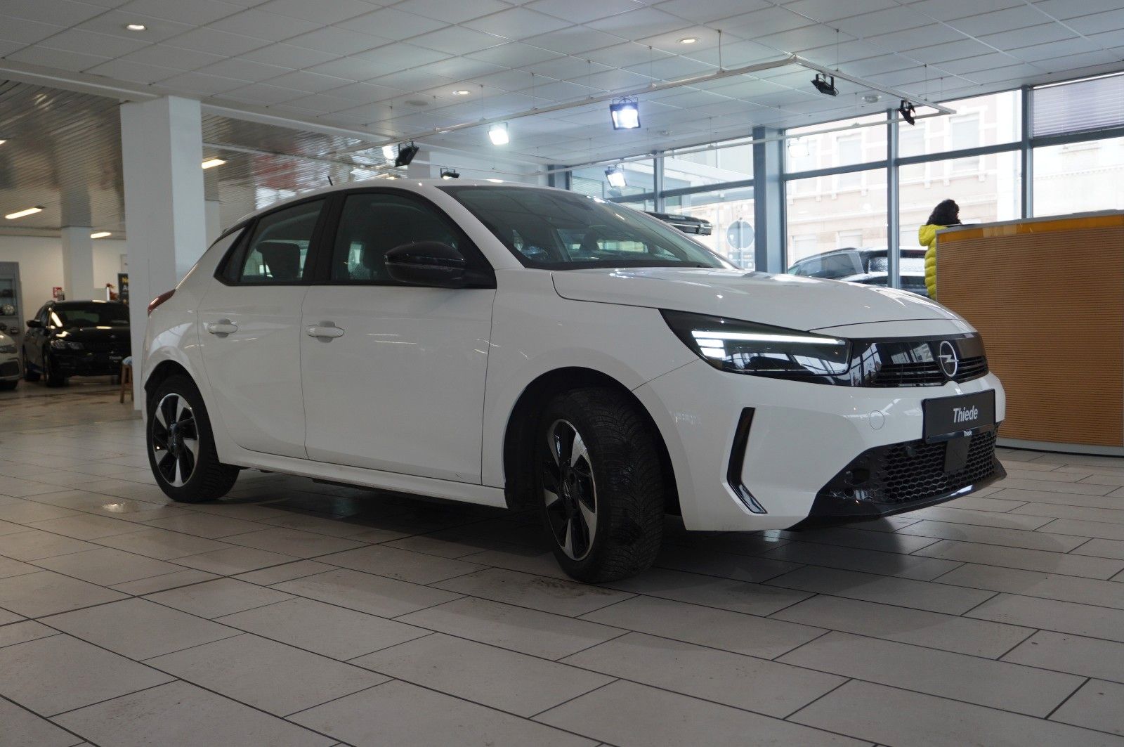 Fahrzeugabbildung Opel Corsa-e F FACELIFT 3-PHASIG NAVI/LED/DAB/11KW/SH