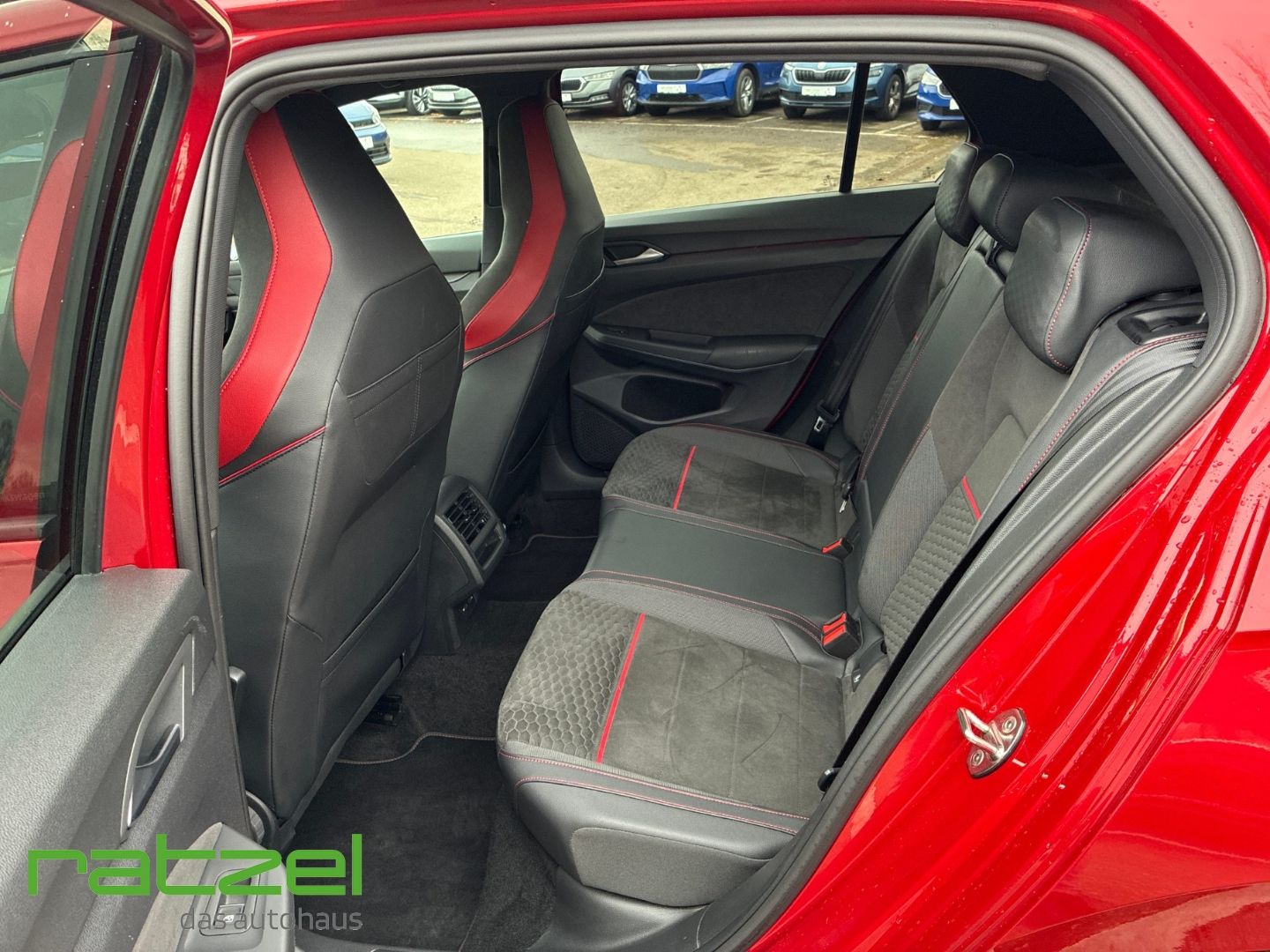 Fahrzeugabbildung Volkswagen Golf GTI VIII Clubsport 2.0 TSI ACC Navi IQ Ligh