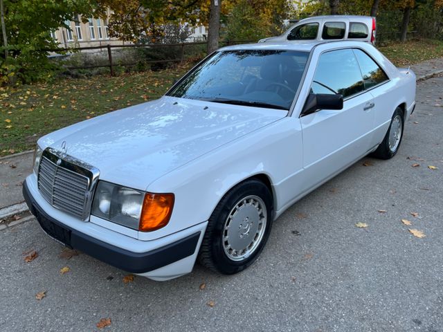 Mercedes-Benz 300CE W124 1.Hand orig. 97.850KM H-Zul. SSD