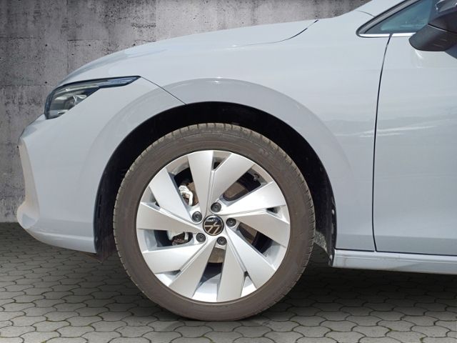 Golf 1.5 TSI Style ACC/AHK/NAVI/LED/SHZ/KLIMA/RF