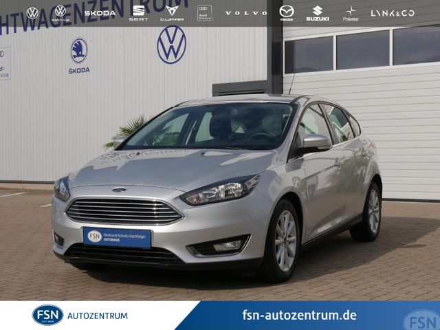 Ford Focus 1.5 EcoBoost Titanium NAVI TEMPOMAT SITZHZ