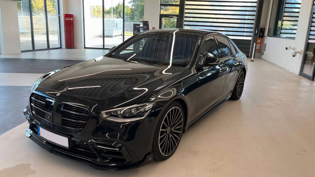 Image of Mercedes-Benz S 400