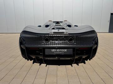 صورة 8 لـ 2022 Mclaren ELVA
