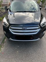 Ford Kuga 2017 Diesel mit Anhängerkupplung - Ford Kuga: Anhängerkupplung
