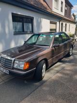 Mercedes-Benz 230 - Mercedes-Benz 230 aus 1993