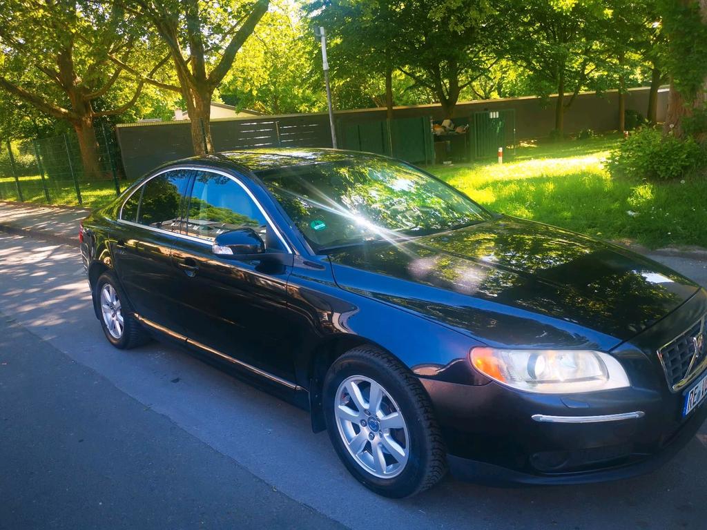 Volvo S80