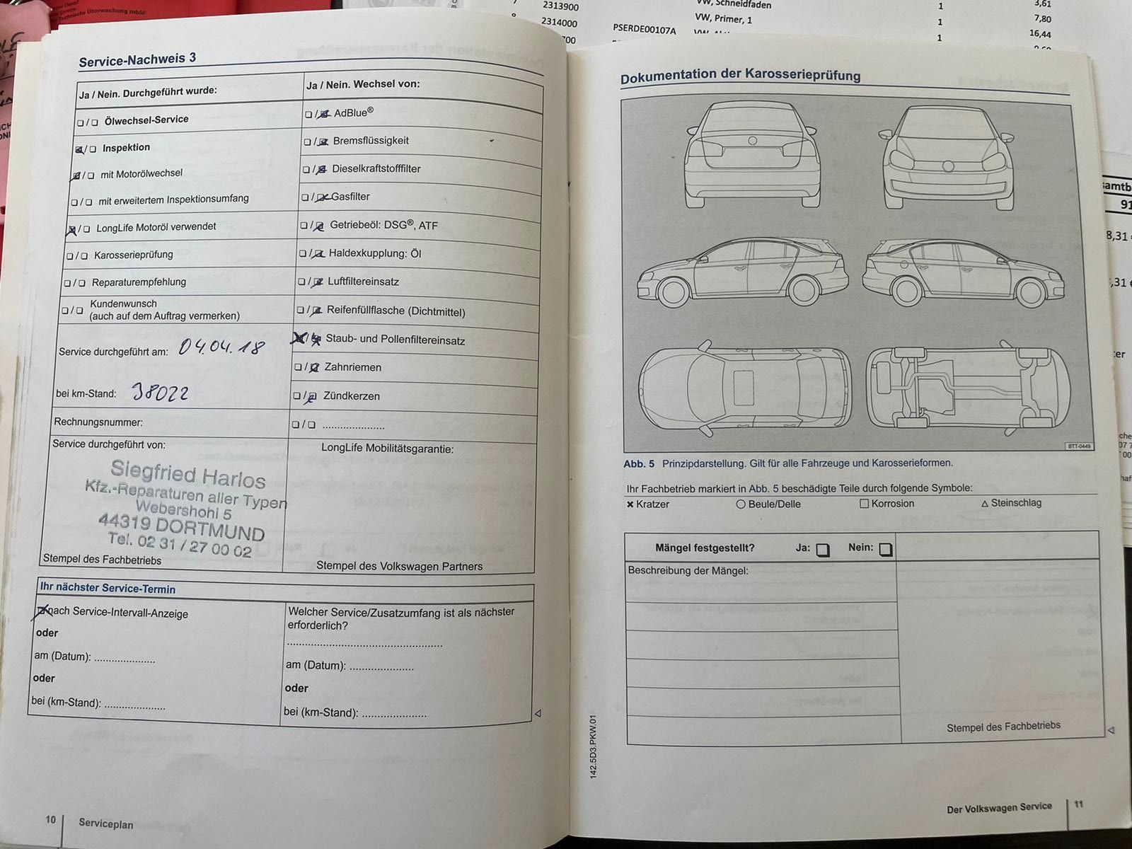 Fahrzeugabbildung Volkswagen Golf VII GTI  DSG 323 PS NAVI Bi-XENON PDC 8xALU