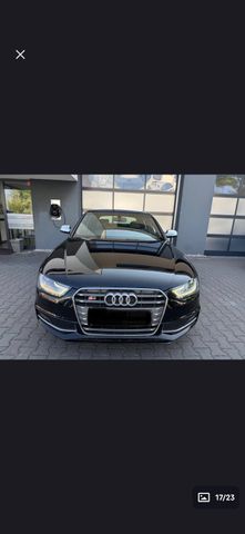 AUDI S4 3.0 TFSI S tronic quattro -