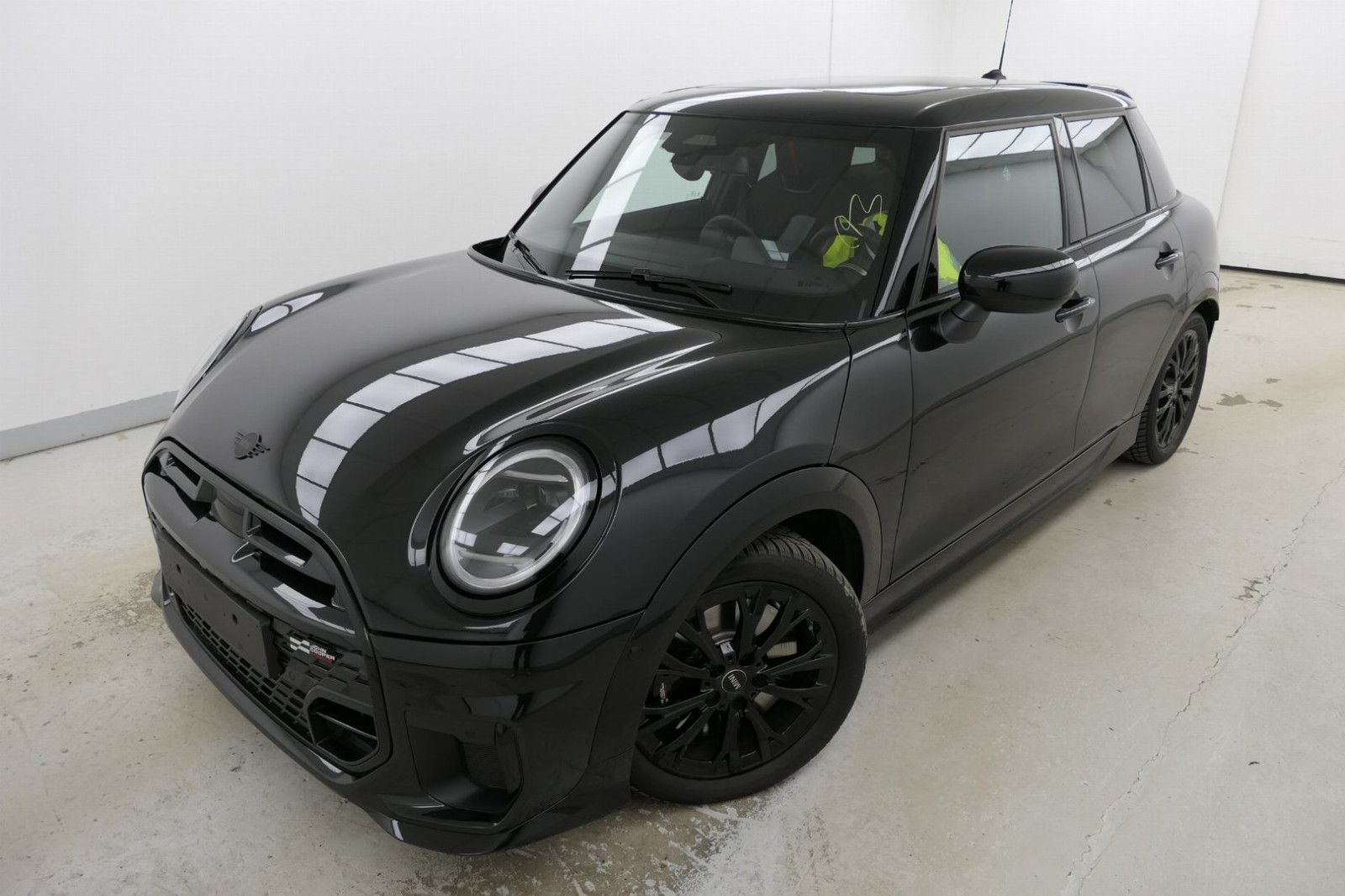 Fahrzeugabbildung MINI COOPER 5-trg. John Cooper Works Trim Pano HuD