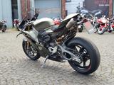 Ducati Panigale V4S mit vielen Extras - Motorräder in Bochum