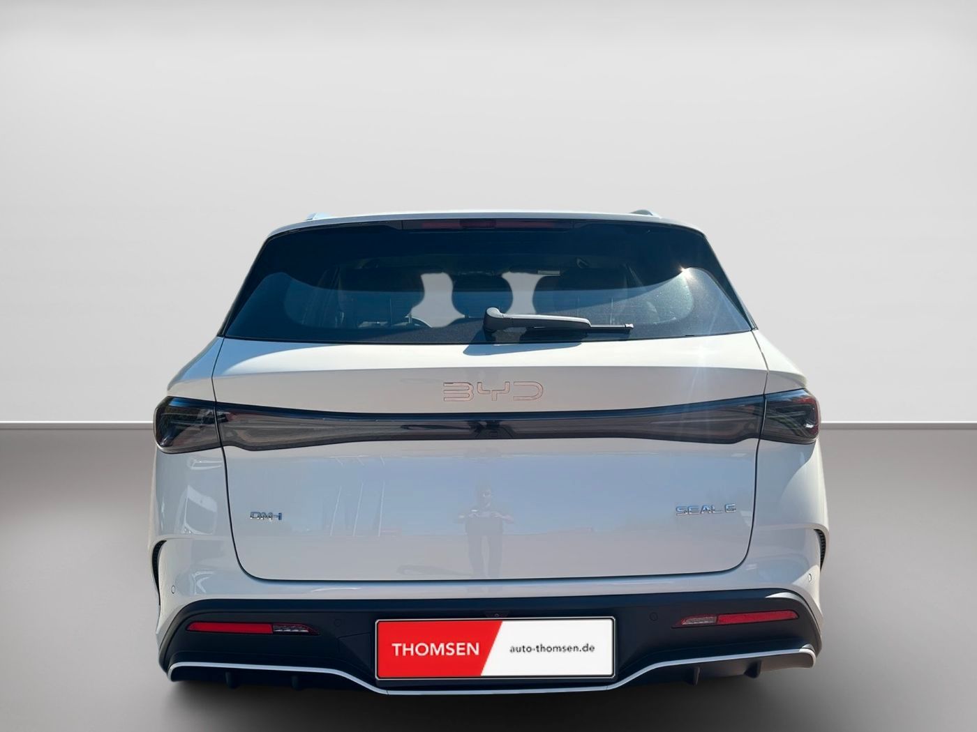 BYD SEAL 6