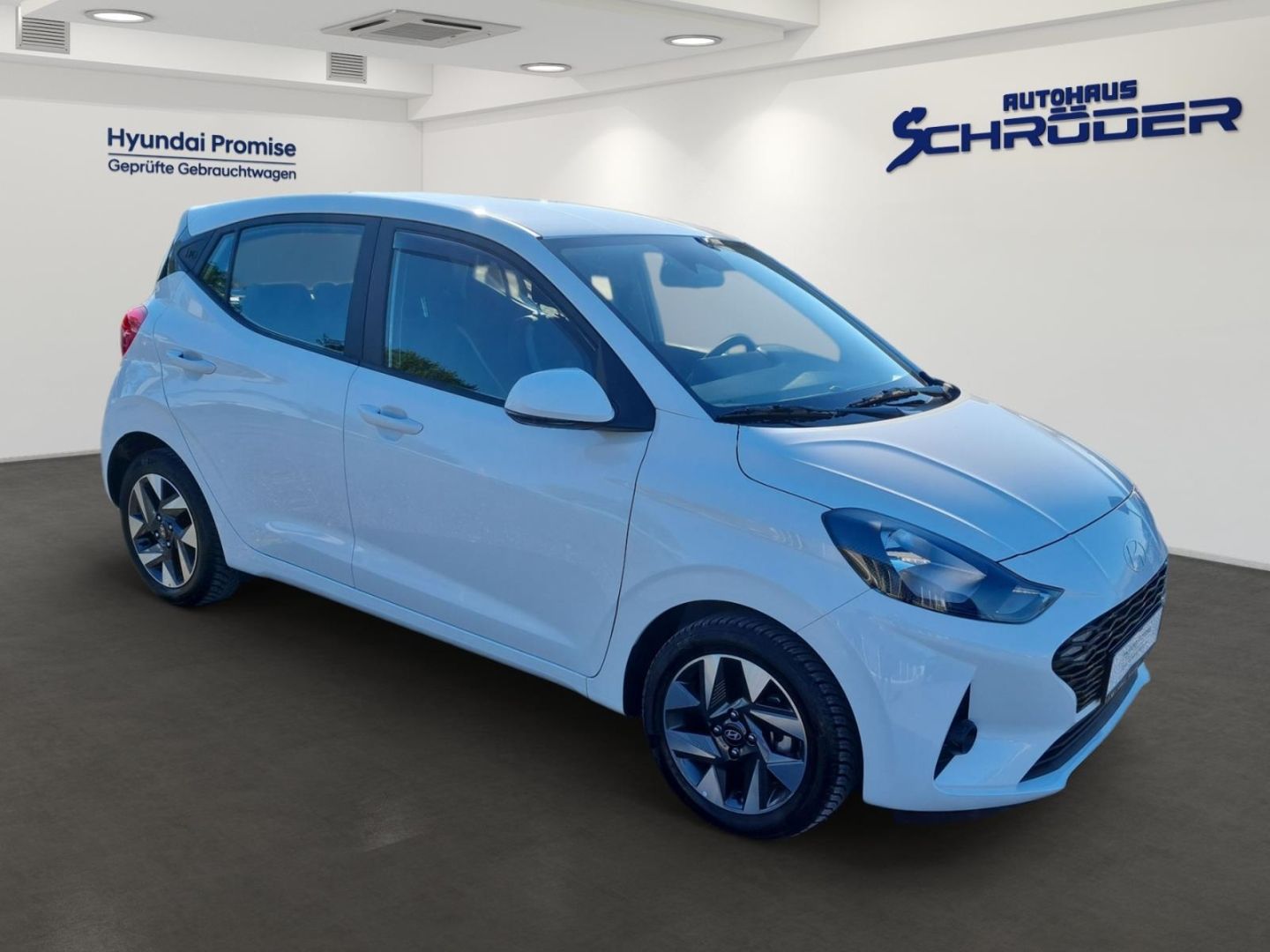 Fahrzeugabbildung Hyundai i10 Trend 1.2  ALLWETTER+KAMERA+DAB+ACAA